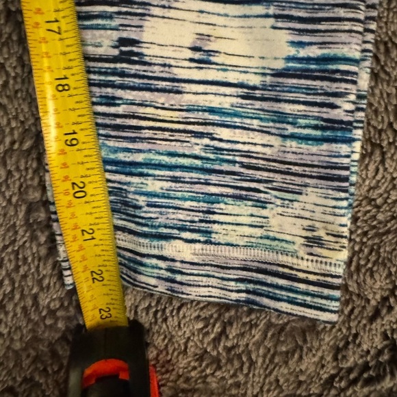 LULULEMON Women’s True Self Cropped Leggings - Picture 3 of 13